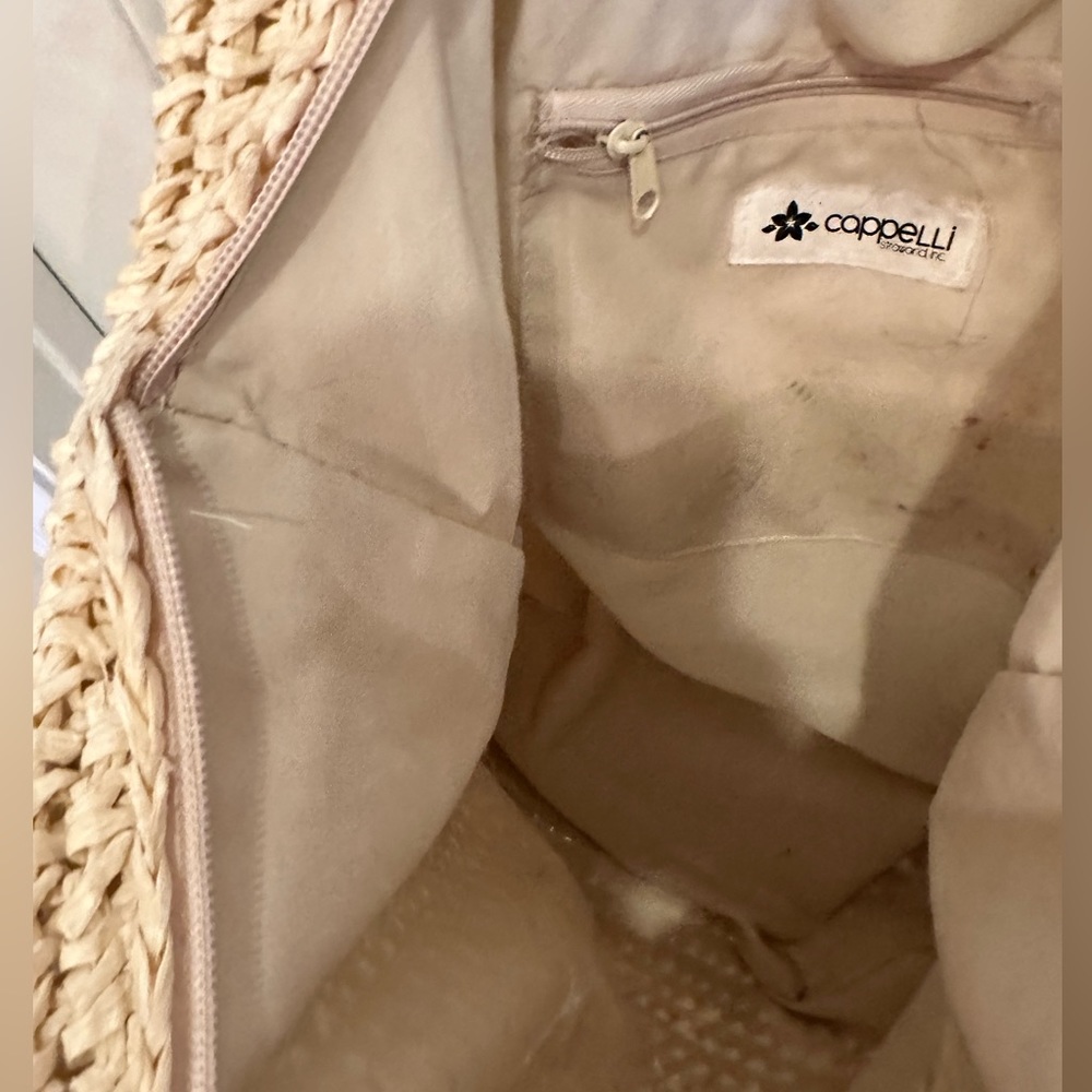 Cappelli Straworld Zippered Straw Tote Bag purchased in Waikiki Beach, Hawaii - Picture 7 of 7